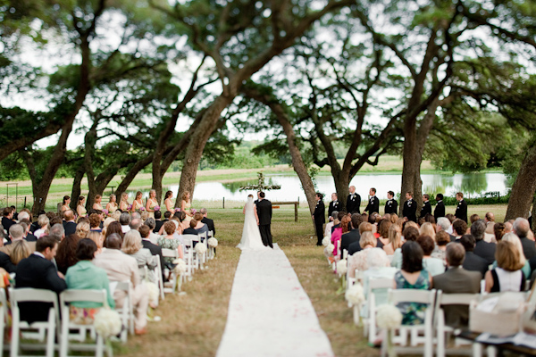 photo by Chicago based wedding photographers Harrison Studio - outdoor lakefront ceremony