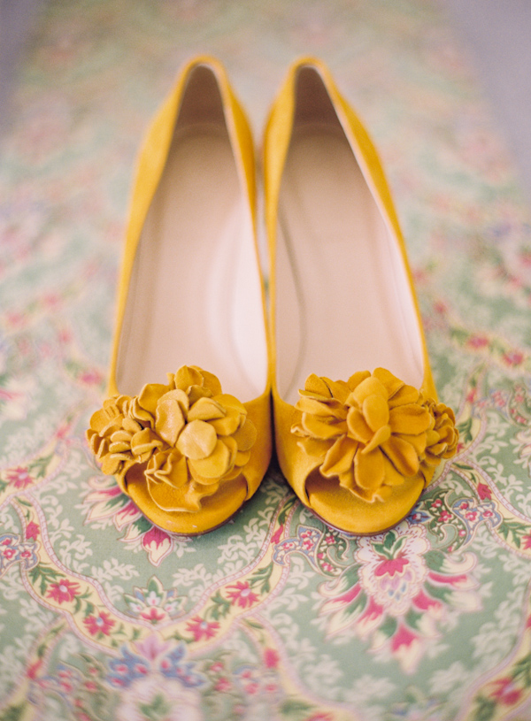 Mustard yellow wedding heels with floral embellishment - Photo by Michelle Warren Photography
