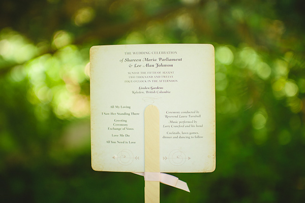 Creative wedding ceremony program for outdoor summer wedding - Photo by Nordica Photography