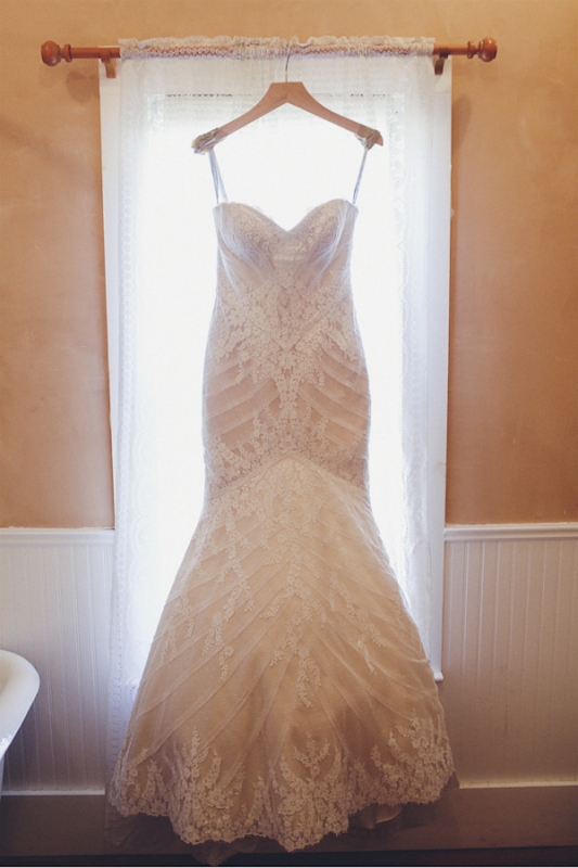 gorgeous cream and white strapless wedding dress, photo by Christina Carroll Photography