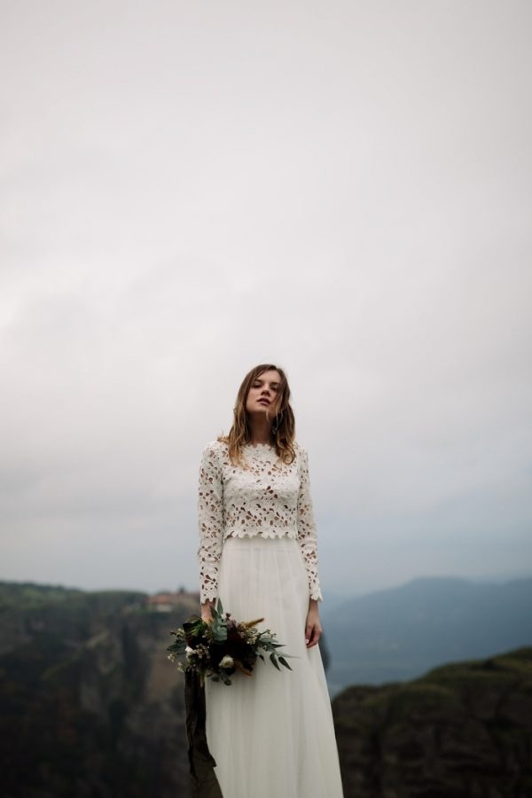 Rugged Elegant Bridal Elopement Style in Greece