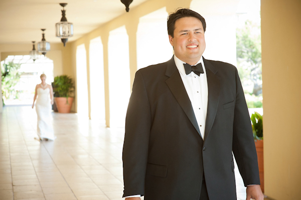 beautifully captured first look wedding moment - phenomenal wedding photography by Austin based wedding photographer Philip Thomas beautifully captured first look wedding moment - phenomenal wedding photography by Austin based wedding photographer Philip Thomas