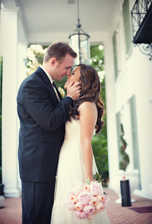 distinctive wedding photo by top Pittsburgh, Pennsylvania wedding photographer Meaghan Elliott distinctive wedding photo by top Pittsburgh, Pennsylvania wedding photographer Meaghan Elliott