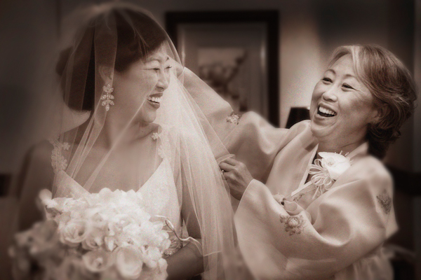 distinctive, modern wedding photo by top Houston wedding photographer Nhan Photography distinctive, modern wedding photo by top Houston wedding photographer Nhan Photography