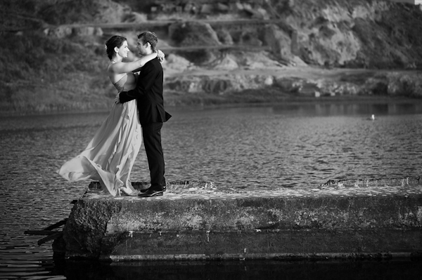 Unique destination engagement session in Houston, Texas, photos by top wedding photographer Adam Nyholt | via junebugweddings.com Unique destination engagement session in Houston, Texas, photos by top wedding photographer Adam Nyholt | via junebugweddings.com