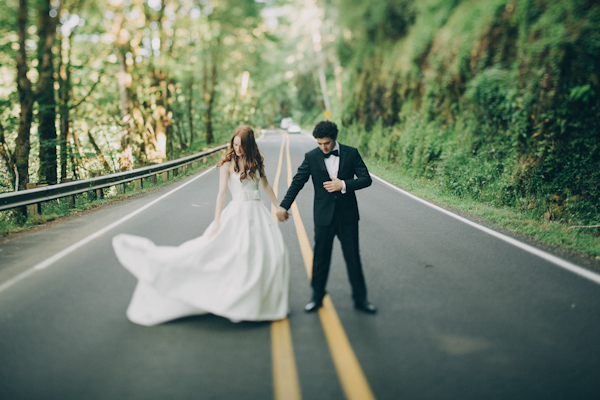 elegant backyard Oregon wedding, photos by Sean Flanigan Photography | junebugweddings.com elegant backyard Oregon wedding, photos by Sean Flanigan Photography | junebugweddings.com