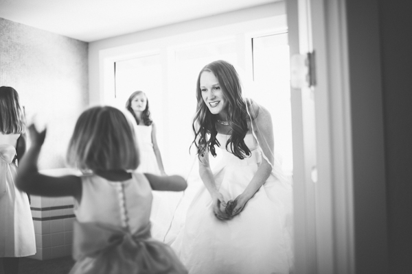 elegant backyard Oregon wedding, photos by Sean Flanigan Photography | junebugweddings.com elegant backyard Oregon wedding, photos by Sean Flanigan Photography | junebugweddings.com