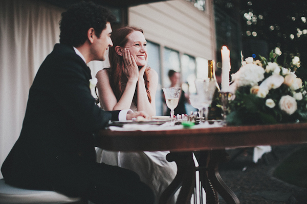 elegant backyard Oregon wedding, photos by Sean Flanigan Photography | junebugweddings.com elegant backyard Oregon wedding, photos by Sean Flanigan Photography | junebugweddings.com