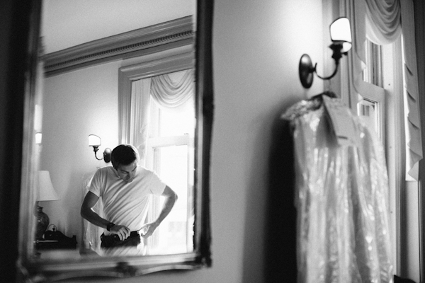 gorgeous minnesota fall wedding at the gale mansion - photos by top minnesota based wedding photographer Gene Pease gorgeous minnesota fall wedding at the gale mansion - photos by top minnesota based wedding photographer Gene Pease