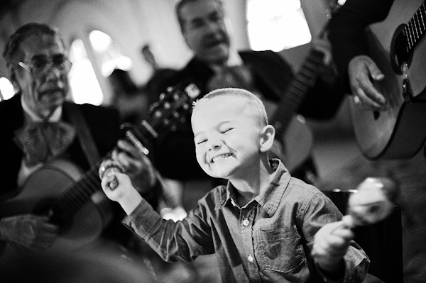 cute young boy shakes maracas in front of mariachi band - Adorable wedding reception photo by Houston-based Philip Thomas | Junebug Weddings cute young boy shakes maracas in front of mariachi band - Adorable wedding reception photo by Houston-based Philip Thomas | Junebug Weddings