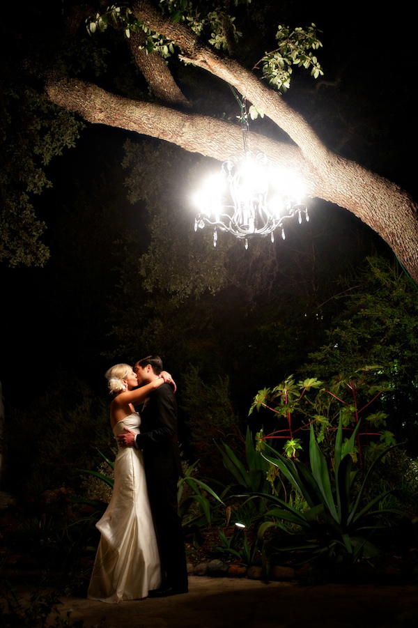 classic, casually elegant wedding at Mercury Hall, Austin, Texas - photos by top Austin based wedding photographer Ashley Garmon classic, casually elegant wedding at Mercury Hall, Austin, Texas - photos by top Austin based wedding photographer Ashley Garmon