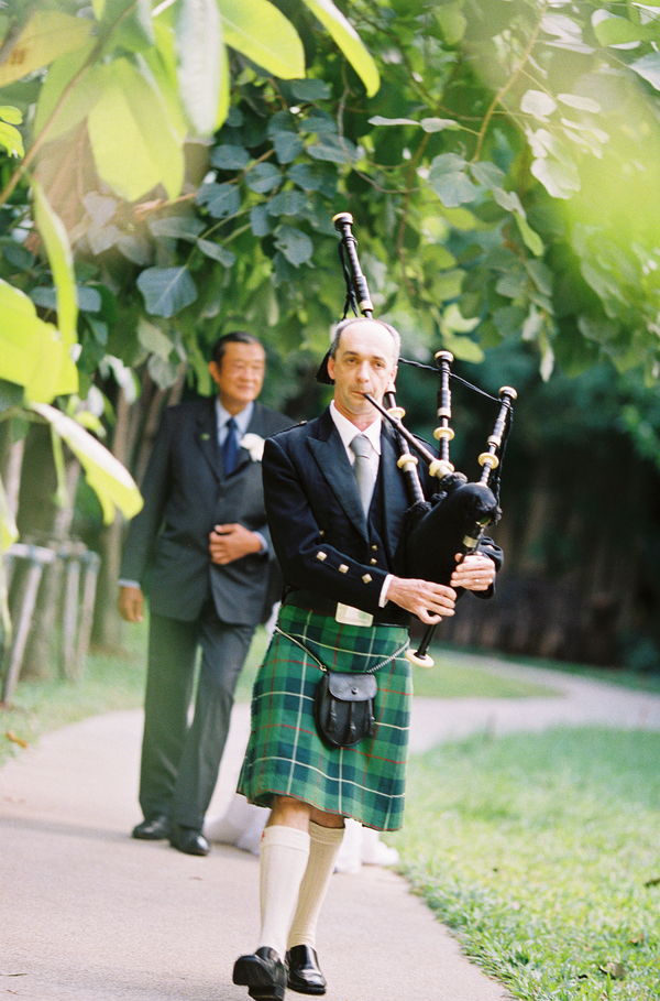 traditional Scottish and Thai multicultural wedding photos by top LA-based wedding photographer Caroline Tran | Junebug Weddings traditional Scottish and Thai multicultural wedding photos by top LA-based wedding photographer Caroline Tran | Junebug Weddings