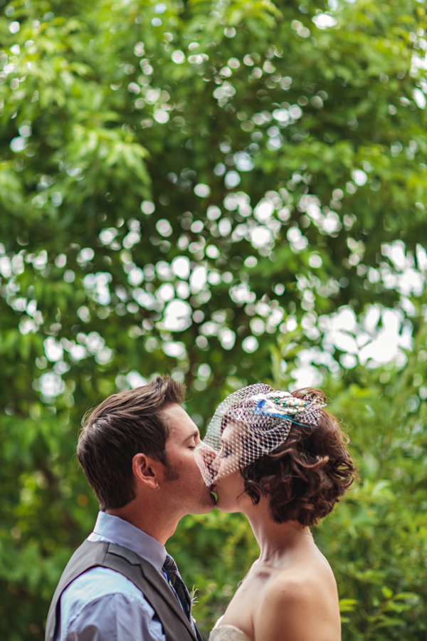 sweet outdoor wedding at Villa Parker - Parker, Colorado - photos by top Denver-based wedding photographers Jason + Gina | Junebug Weddings sweet outdoor wedding at Villa Parker - Parker, Colorado - photos by top Denver-based wedding photographers Jason + Gina | Junebug Weddings