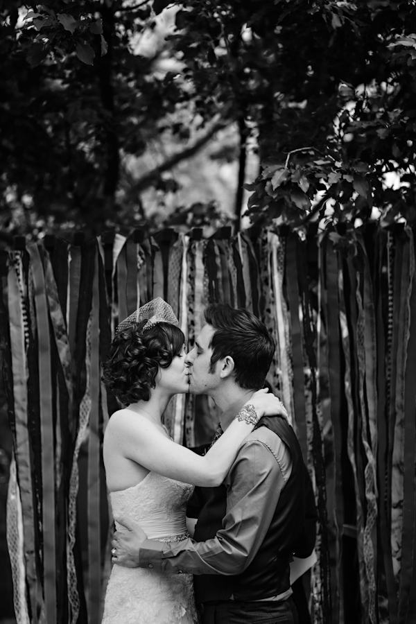 sweet outdoor wedding at Villa Parker - Parker, Colorado - photos by top Denver-based wedding photographers Jason + Gina | Junebug Weddings sweet outdoor wedding at Villa Parker - Parker, Colorado - photos by top Denver-based wedding photographers Jason + Gina | Junebug Weddings