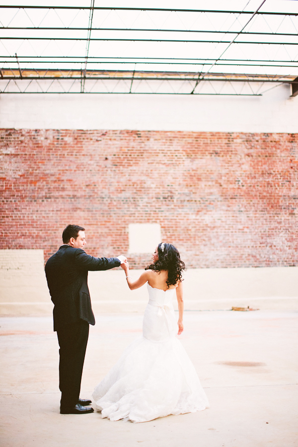 Vie ballroom wedding Philadelphia – photos by top Philadelphia based wedding photographer Pat Furey Vie ballroom wedding Philadelphia – photos by top Philadelphia based wedding photographer Pat Furey