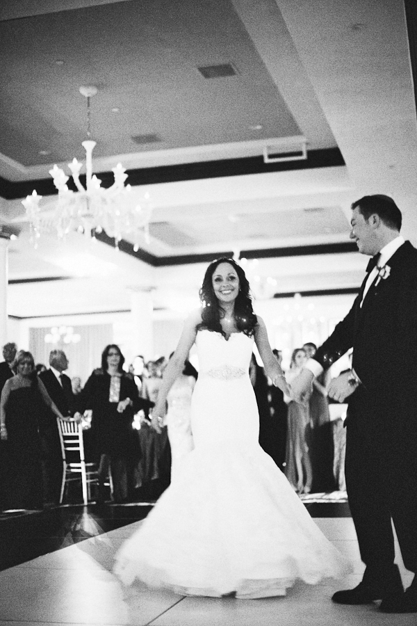 Vie ballroom wedding Philadelphia – photos by top Philadelphia based wedding photographer Pat Furey Vie ballroom wedding Philadelphia – photos by top Philadelphia based wedding photographer Pat Furey