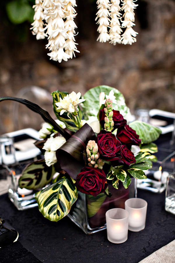 Romantic and organic Maui wedding photos by top wedding photographer Joy Marie Photography | via junebugweddings.com Romantic and organic Maui wedding photos by top wedding photographer Joy Marie Photography | via junebugweddings.com