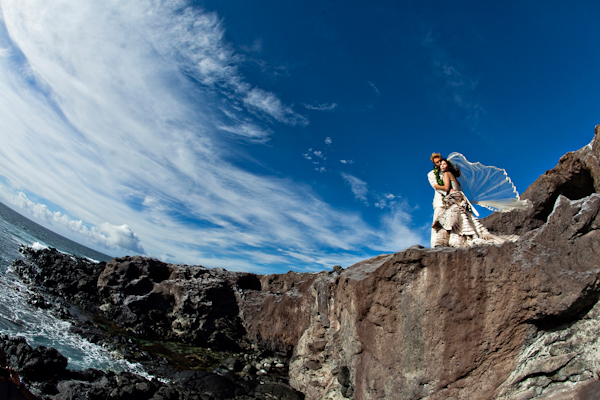 Romantic and organic Maui wedding photos by top wedding photographer Joy Marie Photography | via junebugweddings.com Romantic and organic Maui wedding photos by top wedding photographer Joy Marie Photography | via junebugweddings.com