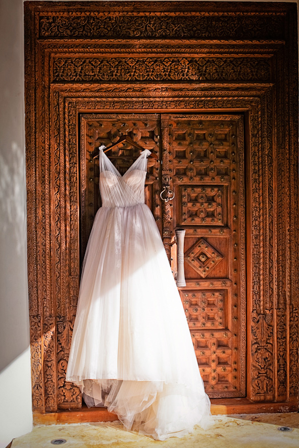 romantic and traditional wedding in Yucatan Mexico, photographed by top wedding photographer Elizabeth Medina | junebugweddings.com romantic and traditional wedding in Yucatan Mexico, photographed by top wedding photographer Elizabeth Medina | junebugweddings.com