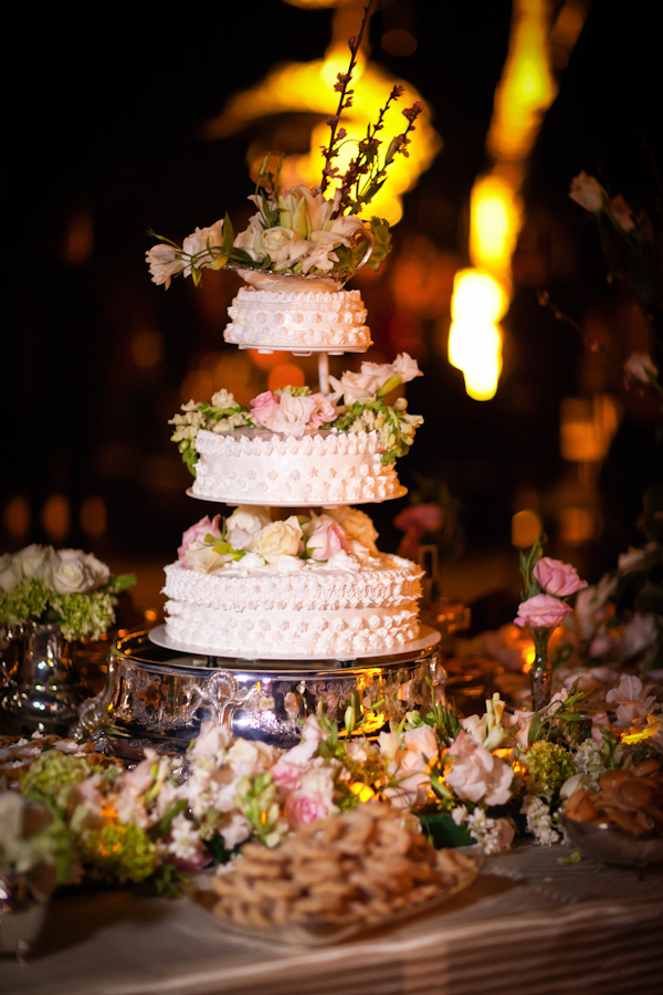 romantic and traditional wedding in Yucatan Mexico, photographed by top wedding photographer Elizabeth Medina | junebugweddings.com romantic and traditional wedding in Yucatan Mexico, photographed by top wedding photographer Elizabeth Medina | junebugweddings.com