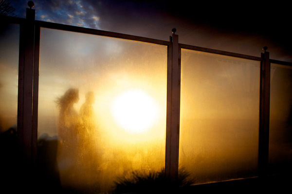 silhouetted couple in summer sunset, photo by top wedding photographer Francisco De Tito | junebugweddings.com silhouetted couple in summer sunset, photo by top wedding photographer Francisco De Tito | junebugweddings.com