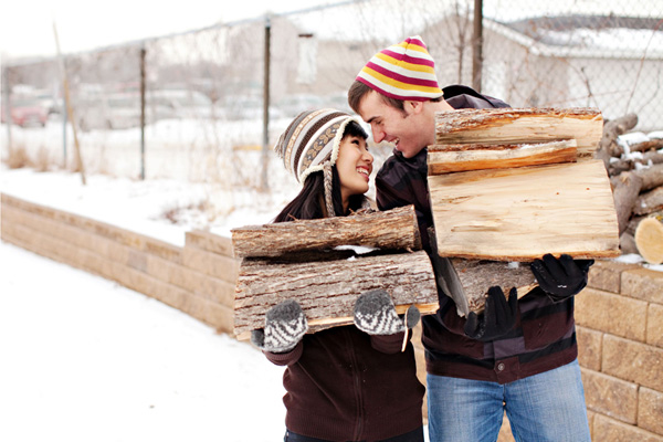 snowy winter engagement shoot by top Minnesota wedding photographer Beau Petersen snowy winter engagement shoot by top Minnesota wedding photographer Beau Petersen
