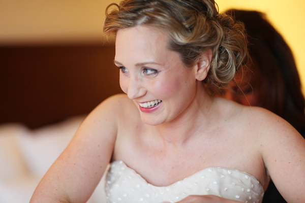 gorgeous pink and green spring wedding at Bubby's Brooklyn, NYC - photos by top Philadelphia-based wedding photographer Alison Conklin on Junebug Weddings gorgeous pink and green spring wedding at Bubby's Brooklyn, NYC - photos by top Philadelphia-based wedding photographer Alison Conklin on Junebug Weddings