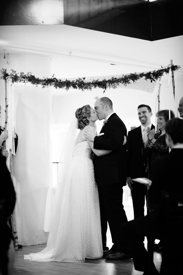gorgeous pink and green spring wedding at Bubby's Brooklyn, NYC - photos by top Philadelphia-based wedding photographer Alison Conklin on Junebug Weddings gorgeous pink and green spring wedding at Bubby's Brooklyn, NYC - photos by top Philadelphia-based wedding photographer Alison Conklin on Junebug Weddings
