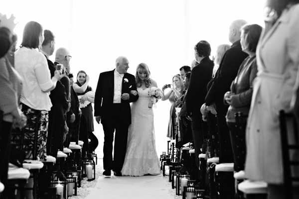 charming and sweet wedding at Seattle's Future of Flight museum, photographed by top Seattle wedding photographer Jenny Jimenez charming and sweet wedding at Seattle's Future of Flight museum, photographed by top Seattle wedding photographer Jenny Jimenez