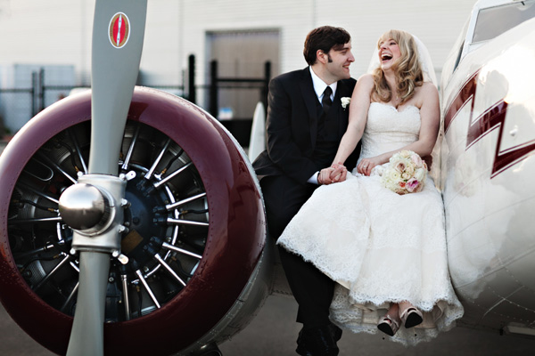 charming and sweet wedding at Seattle's Future of Flight museum, photographed by top Seattle wedding photographer Jenny Jimenez charming and sweet wedding at Seattle's Future of Flight museum, photographed by top Seattle wedding photographer Jenny Jimenez