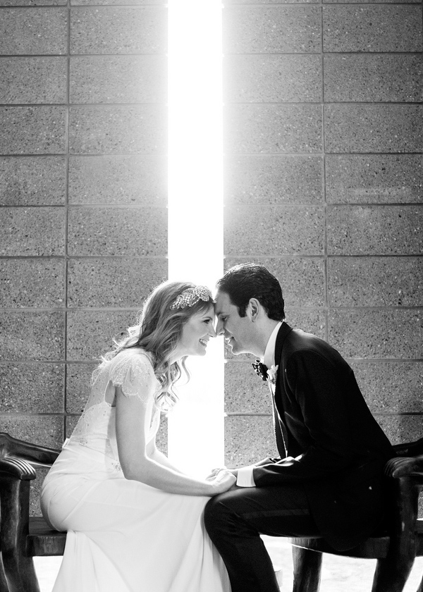 elegant black tie wedding at Sanctuary Camelback Mountain in Arizona with photos by Jennifer Bowen Photography | junebugweddings.com elegant black tie wedding at Sanctuary Camelback Mountain in Arizona with photos by Jennifer Bowen Photography | junebugweddings.com