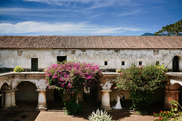 romantic and elegant wedding in Antigua, Guatemala with photos by Caroline+Ben Photography | junebugweddings.com romantic and elegant wedding in Antigua, Guatemala with photos by Caroline+Ben Photography | junebugweddings.com