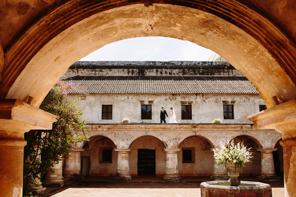 romantic and elegant wedding in Antigua, Guatemala with photos by Caroline+Ben Photography | junebugweddings.com romantic and elegant wedding in Antigua, Guatemala with photos by Caroline+Ben Photography | junebugweddings.com