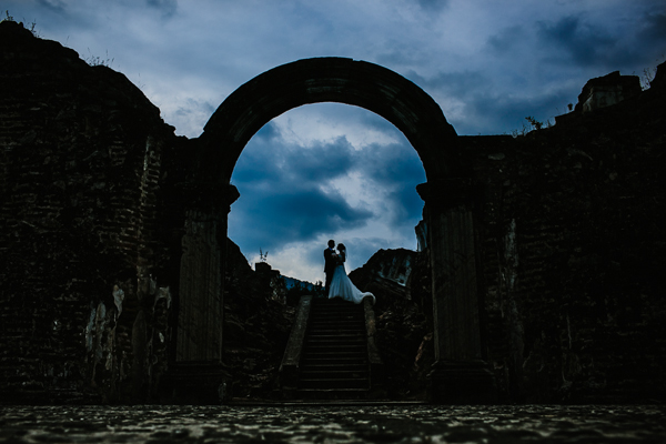 romantic and elegant wedding in Antigua, Guatemala with photos by Caroline+Ben Photography | junebugweddings.com romantic and elegant wedding in Antigua, Guatemala with photos by Caroline+Ben Photography | junebugweddings.com