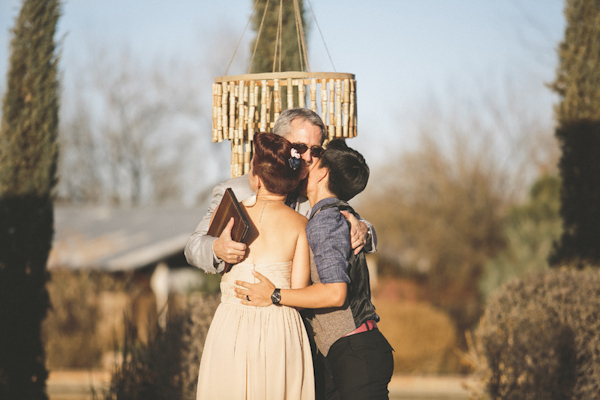 vintage colorful wedding at The Windmill Winery in Arizona with photos by Ventola Photography | junebugweddings.com vintage colorful wedding at The Windmill Winery in Arizona with photos by Ventola Photography | junebugweddings.com