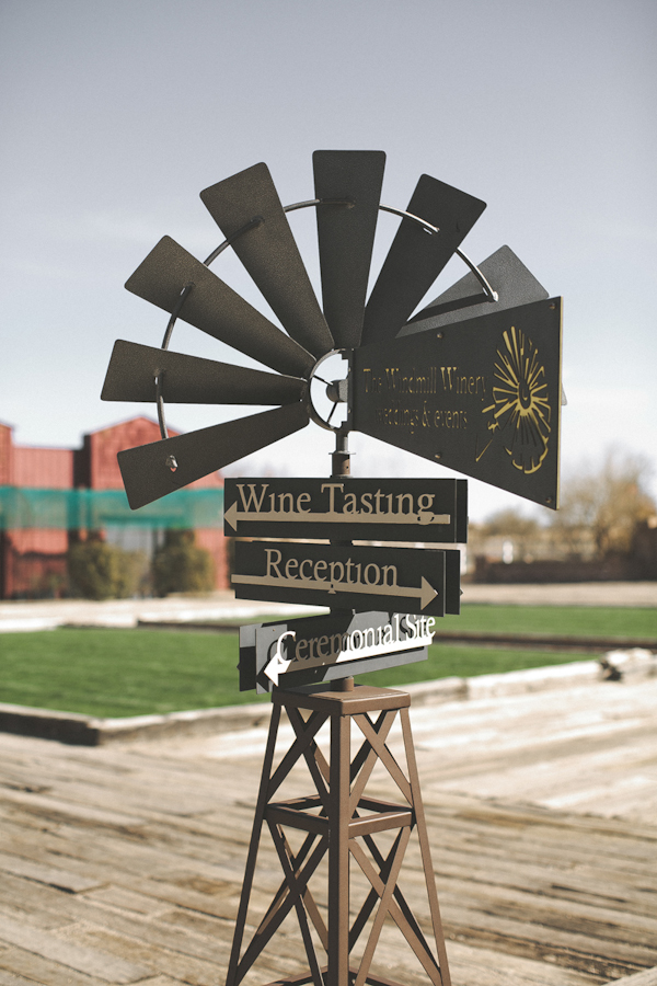 vintage colorful wedding at The Windmill Winery in Arizona with photos by Ventola Photography | junebugweddings.com vintage colorful wedding at The Windmill Winery in Arizona with photos by Ventola Photography | junebugweddings.com