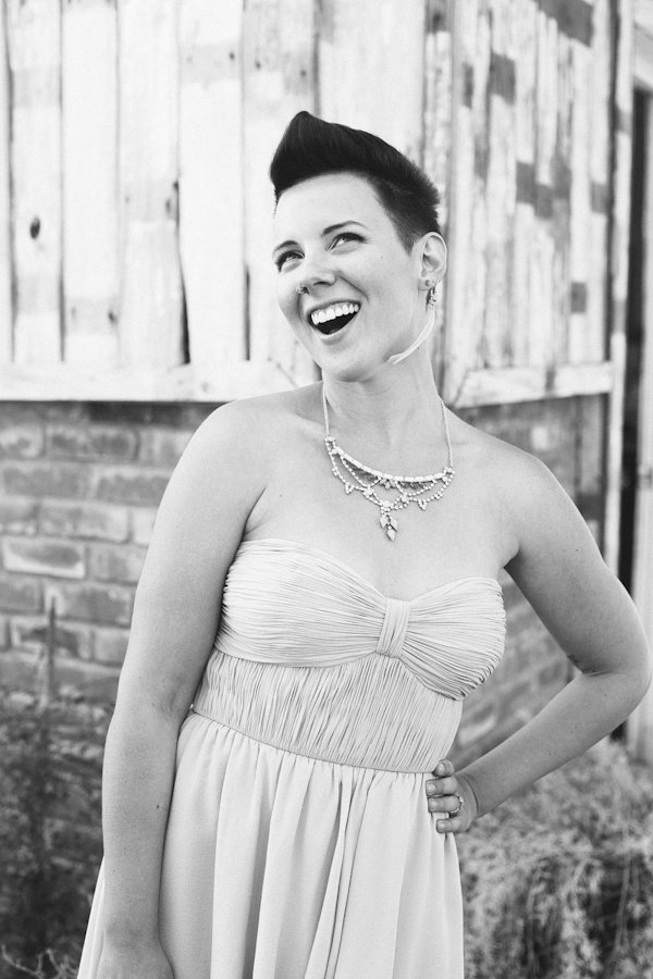 vintage colorful wedding at The Windmill Winery in Arizona with photos by Ventola Photography | junebugweddings.com vintage colorful wedding at The Windmill Winery in Arizona with photos by Ventola Photography | junebugweddings.com