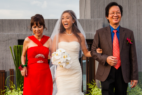 colorful and joyful wedding in Phuket, Thailand with photos by Julian Wainwright Weddings | via junebugweddings.com colorful and joyful wedding in Phuket, Thailand with photos by Julian Wainwright Weddings | via junebugweddings.com