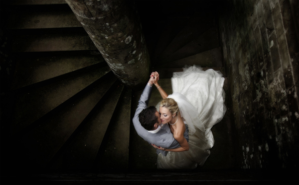 wedding photo by Downie Photography | via junebugweddings.com wedding photo by Downie Photography | via
junebugweddings.com