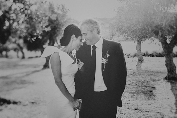 wedding photo by London based photographer Adam Alex | via junebugweddings.com wedding photo by London based photographer Adam Alex | via junebugweddings.com
