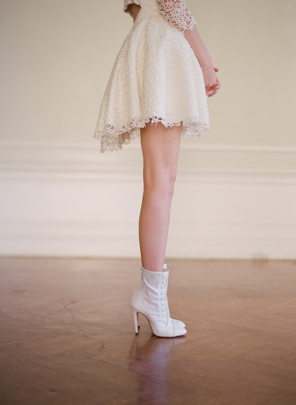 bridal fashion photo shoot by Elizabeth Messina - wedding dresses by Parisian designer Delphine Manivet, The Lovely Bride NYC bridal fashion photo shoot by Elizabeth Messina - wedding dresses by Parisian designer Delphine Manivet, The Lovely Bride NYC