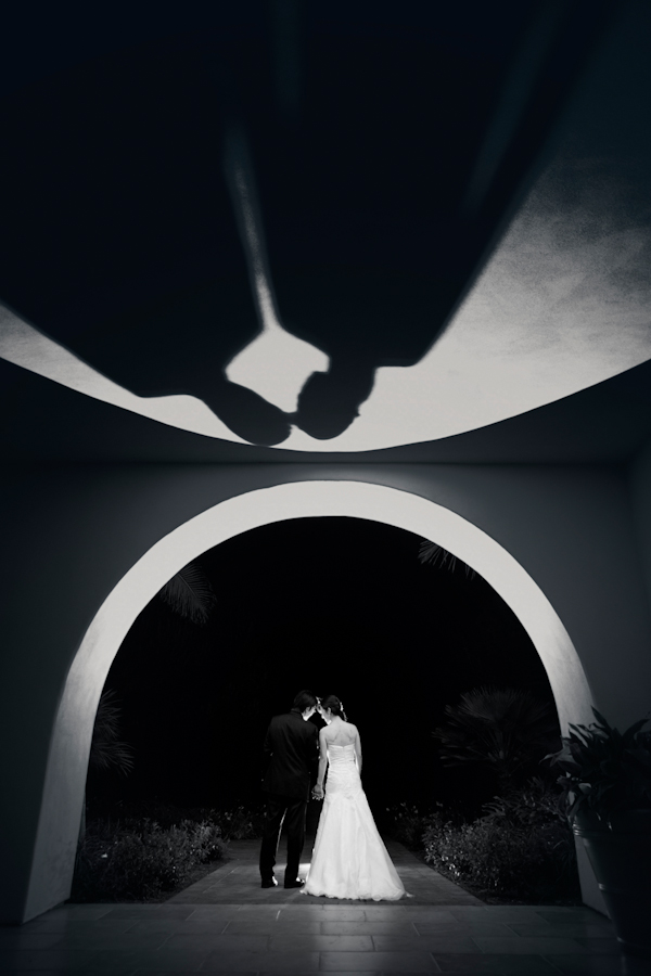 creative shadow placement in wedding day couple's portrait - genius wedding photo by top L.A. wedding photographer Roberto Valenzuela creative shadow placement in wedding day couple's portrait - genius wedding photo by top L.A. wedding photographer Roberto Valenzuela