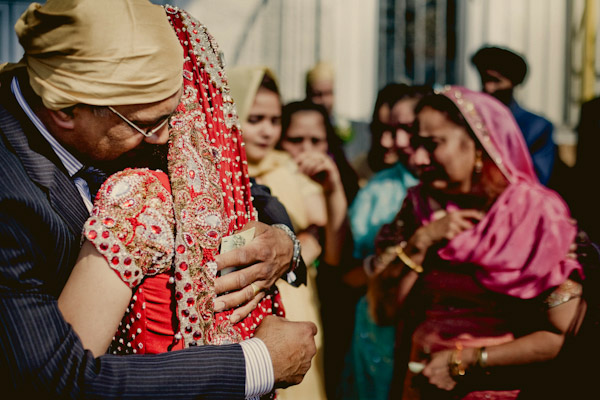 heartbreakingly emotional family wedding photo by stillmotion photo + cinema heartbreakingly emotional family wedding photo by stillmotion photo + cinema