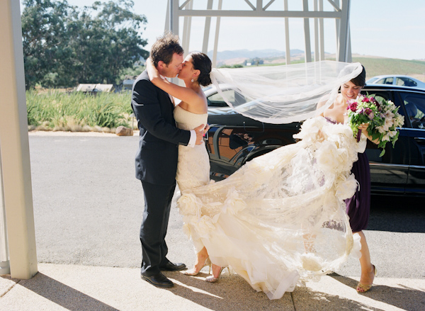 Hilarious windy wedding day photo by Meg Smith Hilarious windy wedding day photo by Meg Smith