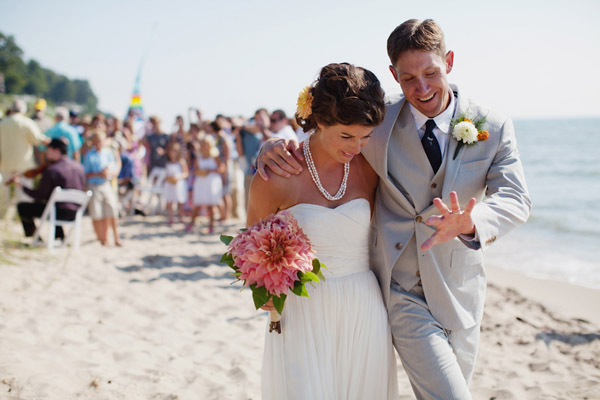 honorable mention best wedding ceremony photo of 2011 by Bryan and Mae Laubhan of Bryan and Mae Photography honorable mention best wedding ceremony photo of 2011 by Bryan and Mae Laubhan of Bryan and Mae Photography