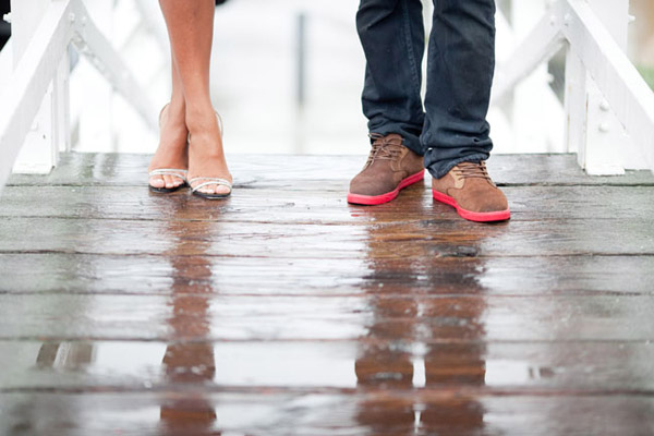 Rainy Day Engagement Shoot From Caroline Tran Photography Junebug Weddings 