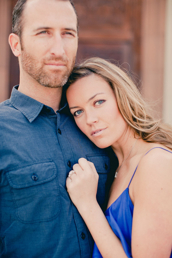 stylish outdoor engagement photo shoot by Southern California wedding photography team Anika London stylish outdoor engagement photo shoot by Southern California wedding photography team Anika London