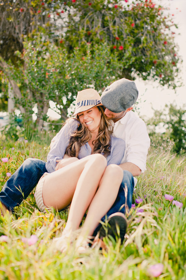 stylish outdoor engagement photo shoot by Southern California wedding photography team Anika London stylish outdoor engagement photo shoot by Southern California wedding photography team Anika London