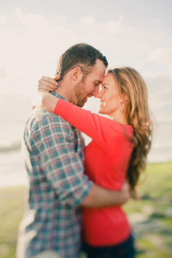 stylish outdoor engagement photo shoot by Southern California wedding photography team Anika London stylish outdoor engagement photo shoot by Southern California wedding photography team Anika London
