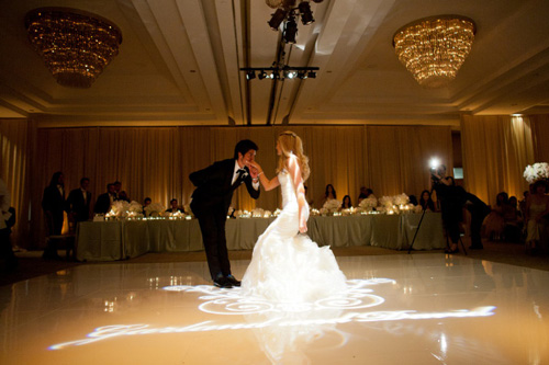 beautiful wedding in Newport Beach with photos by John and Joseph Photography | junebugweddings.com beautiful wedding in Newport Beach with photos by John and Joseph Photography | junebugweddings.com